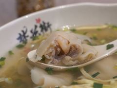 虾仁大馄饨-梦花街馄饨店(中华苑店)