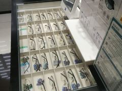 -宝岛眼镜·蔡司·依视路·青少儿近视防控验配中心(太白印象城店)