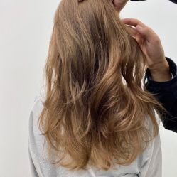 -简法造型·品牌形象店