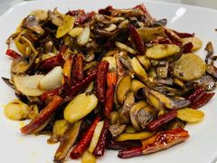 -一坐一忘云南菜(嘉里中心店)