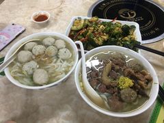 牛肉丸拼牛杂粿条-华威达牛庄(黄埔大道西店)