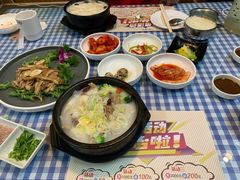 -益百岁牛尾汤(香山路店)