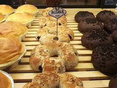 稻香紫米红豆-窑滚面包专门店(马鞍山金鹰店)