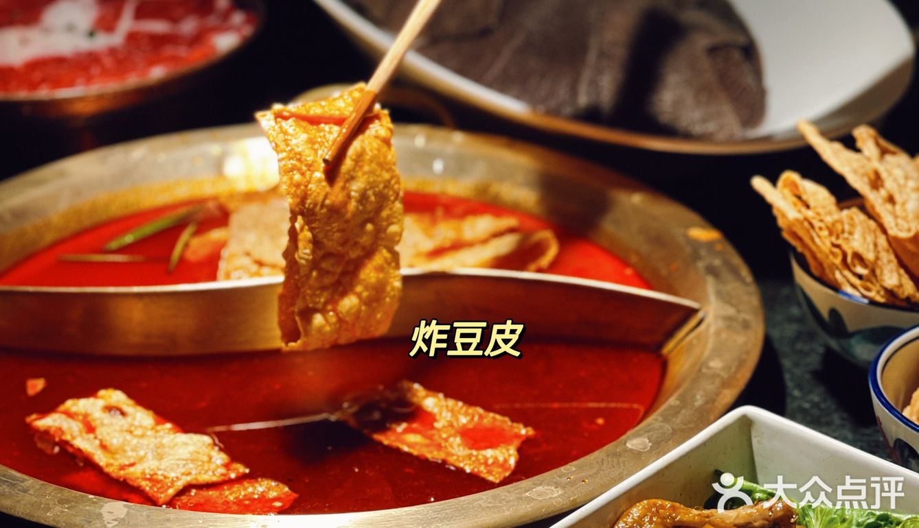 南京首家螺蛳粉火锅，到底是臭还是香？