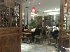 大堂-川中故事·成都老火锅(东书房店)