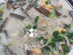 -鸭小妹鸭血粉丝(老门东店)