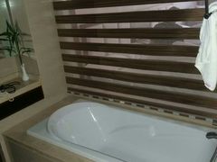 -兴芮温泉度假区