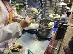 -梁憨包(南岸回龙湾店)