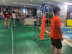 -小蓝鲸游泳培训基地(石景山店)