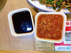 辣酱-姥姥家春饼店(佳亿时尚广场店)