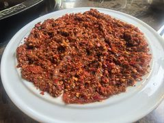特色牛肉-厚山庭院重庆老火锅