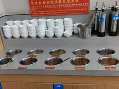 -阿婆情腊排骨火锅(金虹路店)