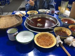 -马路边边·成都串串(翠柏路店)