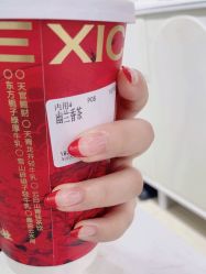 -尤米一站式美甲美睫