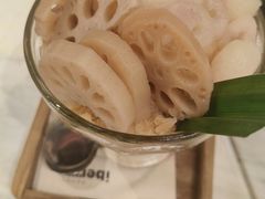 -Kub Kao Kub Pla (Terminal21)