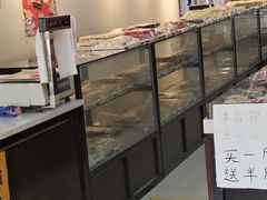 面包甜点陈列柜-稻香村(鼓楼西街店)