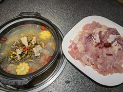 -野迹·石橄榄鸡·烧烤(新洲店)