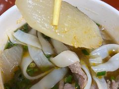 生烫鲜牛肉粉-江三王记牛杂馆(总店)