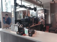 -瑞幸咖啡(汇日央扩国际广场店)