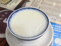 -周大娘牛乳(旧寨古村总店)