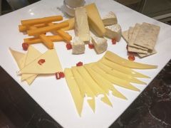 -杭州滨江宝龙城华美达酒店