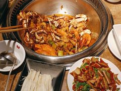 -七欣天香辣蟹火锅(上海银亿滨江店)