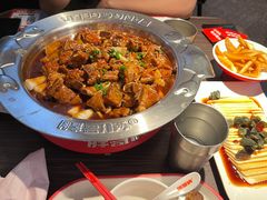 -胖哥俩肉蟹煲(济南世茂国际广场店)