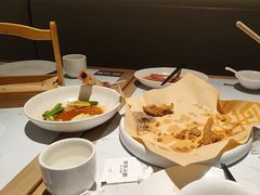 -关东小磨东北菜(漕河泾印象城店)