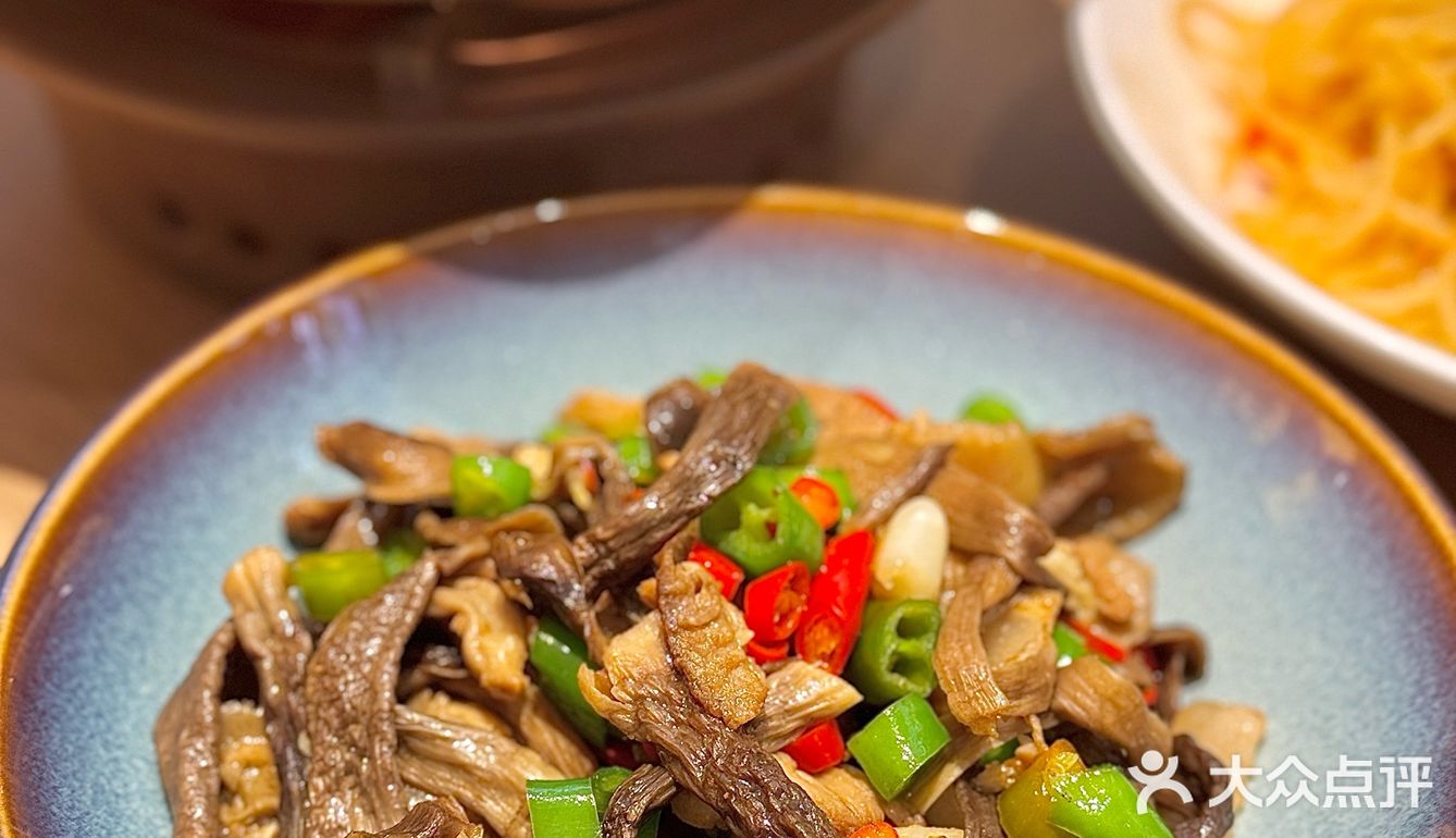🔥魔都湘菜新地标！这家现炒小馆让湖南人直呼"
