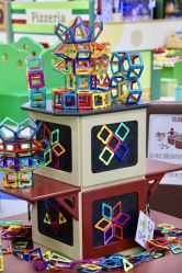 -莫莉幻想儿童乐园(北京昌发展万科店)