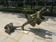-易生活购物公园