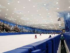 -长沙湘江冰雪世界