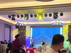 -梅花香里大酒店(郁金香路店)