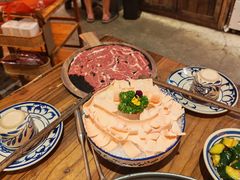 -旧街市鲜货老火锅(大光路店)