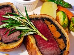 -塞纳河法国餐厅(意式风情街店)