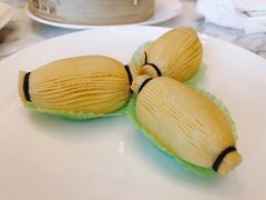 金枕榴莲酥-唐阁海景中餐厅·早茶·粤菜•生日聚餐(海口朗廷酒店)