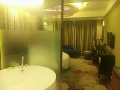 -华雅·云缦酒店(岳阳楼区火车站店)