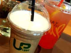 -西西弗书店&矢量咖啡(凯德晶萃广场店)