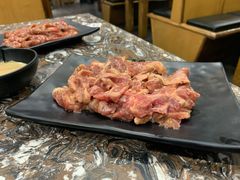 -啊美丽炭火烤肉(滑翔一店)