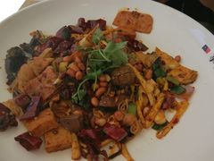 -拿渡·水煮鱼麻辣香锅(王府井奥莱·香江小镇店)