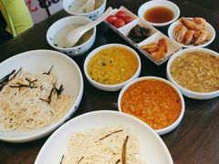 -裕兴记•蟹黄面馆(人民广场店)