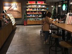 大堂-星巴克(上海虹桥南丰城办公楼店)