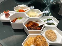 秦淮八艳美味小吃-民国红公馆·秦淮八艳(夫子庙店)