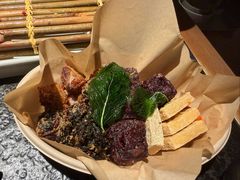 -三出山火锅(南京万象天地店)