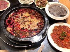 -锅首鲜品火锅(鸳鸯店)