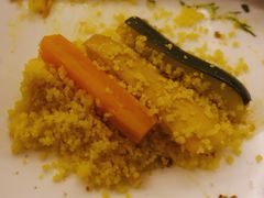 蔬菜小米塔金-Tajine Moroccan塔金摩洛哥中东餐厅