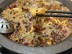 -秦巴石锅鱼