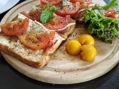 -Fresh Fruit Factory - Fruit Cuisine Restaurant