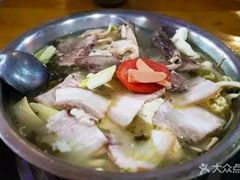 -泸州酸菜豆花火锅川师店