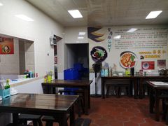 -亚忠小吃店(曾厝垵店)